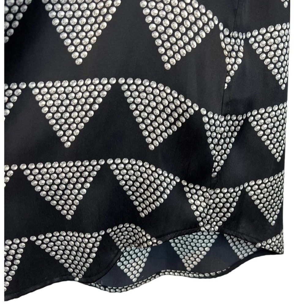 Equipment Femme Triangle Diamond Silk Blouse - Picture 8 of 11